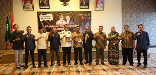 Pokja Wartawan Gelar Launching dan Bedah Buku Legasi Maulana Hasanuddin Banten
