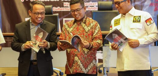 Pokja Wartawan Gelar Launching dan Bedah Buku Legasi Maulana Hasanuddin Banten