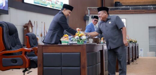 Rapat Paripurna Pandangan Fraksi atas Raperda Penyertaan Modal Banten dan Raperda RPJMD 2025 – 2029, Wagub Banten A Dimyati Natakusumah: DPRD Provinsi Banten Pada Prinsip Setuju ke Pansus