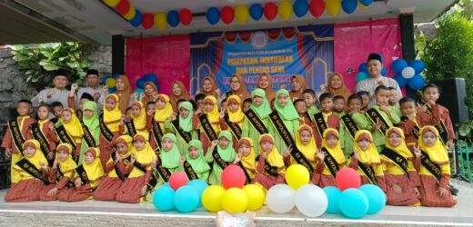 Ratusan Siswa YPI Miftachunnur Kota Serang Antusias Ikuti Ikhtifalan dan Pentas Seni