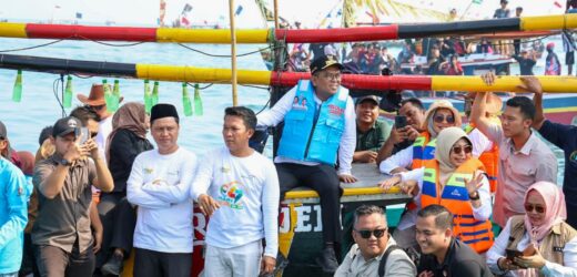 Gubernur Banten Andra Soni: Ruwat Laut Nelayan Carita Potensi Wisata Budaya Masyarakat