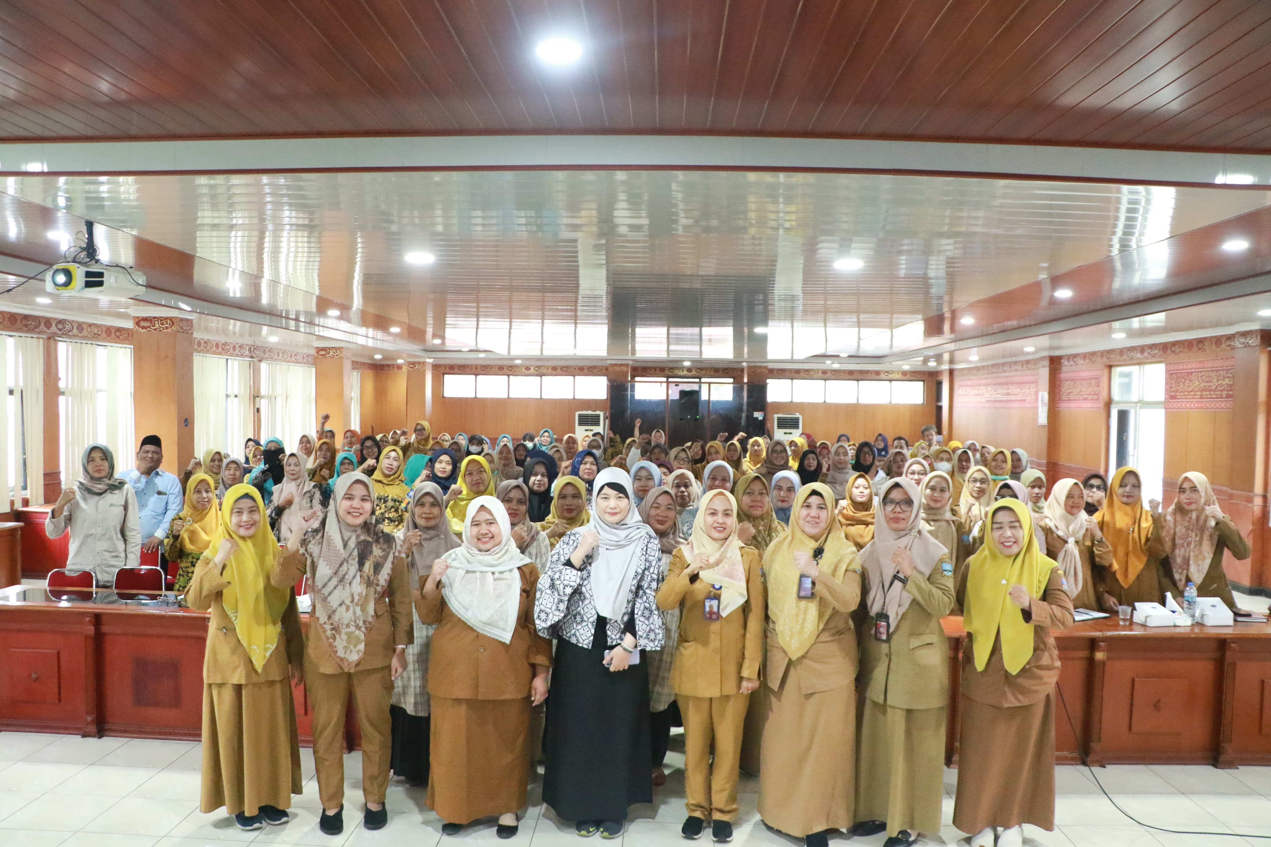 Dinkes Kabupaten Serang Tingkatkan Kapasitas Pengetahuan Kader Posyandu