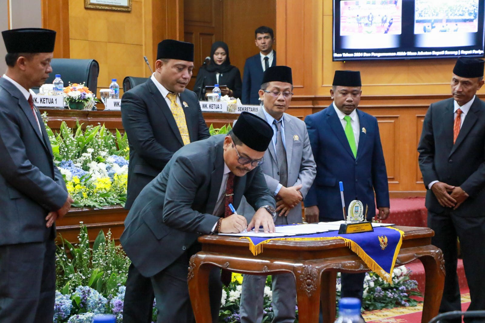 DPRD Tetapkan Bupati-Wabup Serang Terpilih, Begini Kata Ratu Rachmatuzakiyah