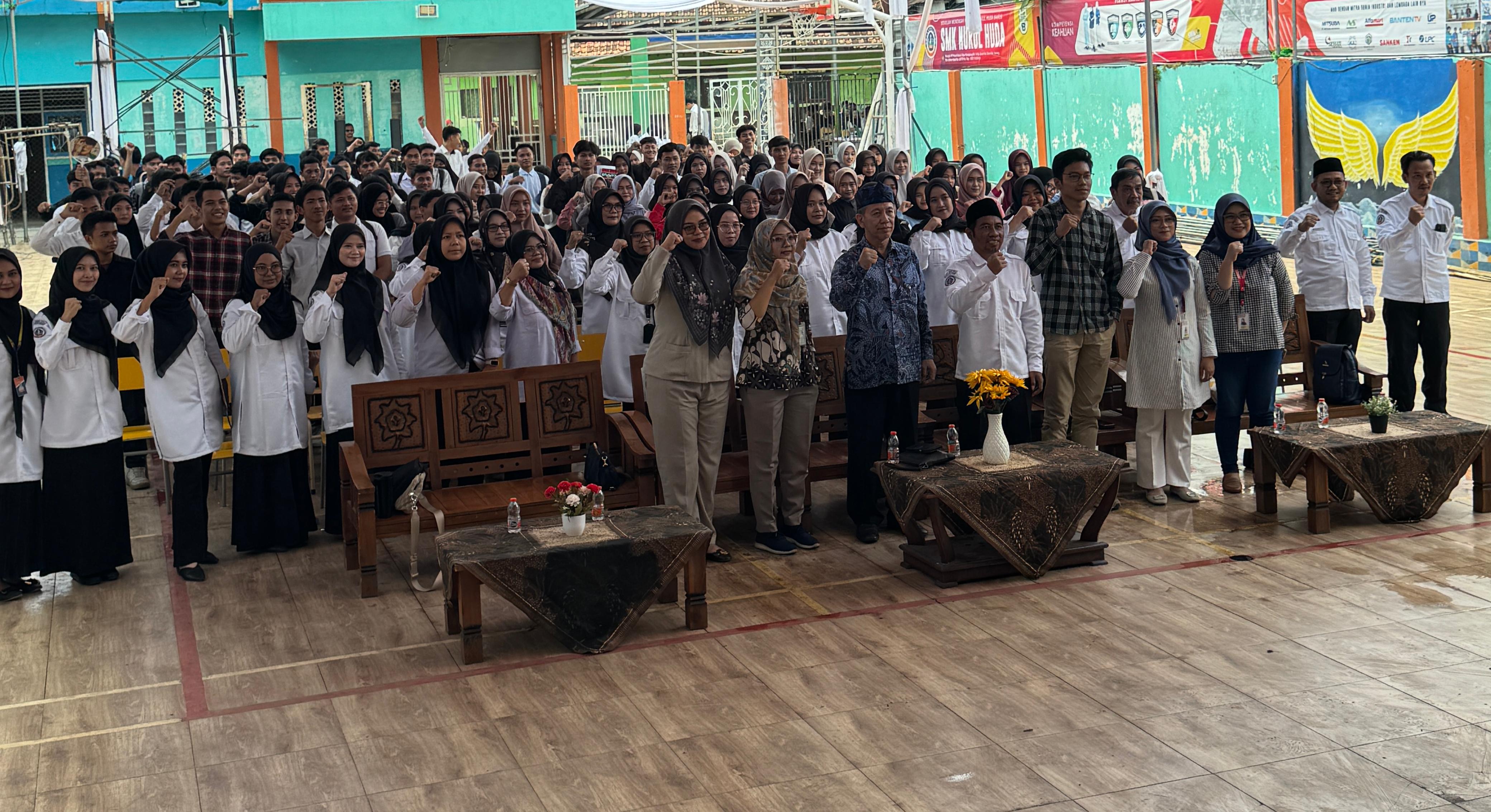 SMK Nurul Huda Baros Fasilitasi Lulusan dan Masyarakat Melalui Job Fair