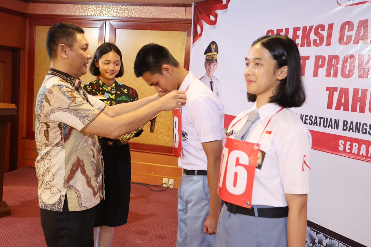 Plh Sekda Provinsi Banten Deden Apriandhi H Tutup Seleksi Paskibraka Provinsi Banten Tahun 2025