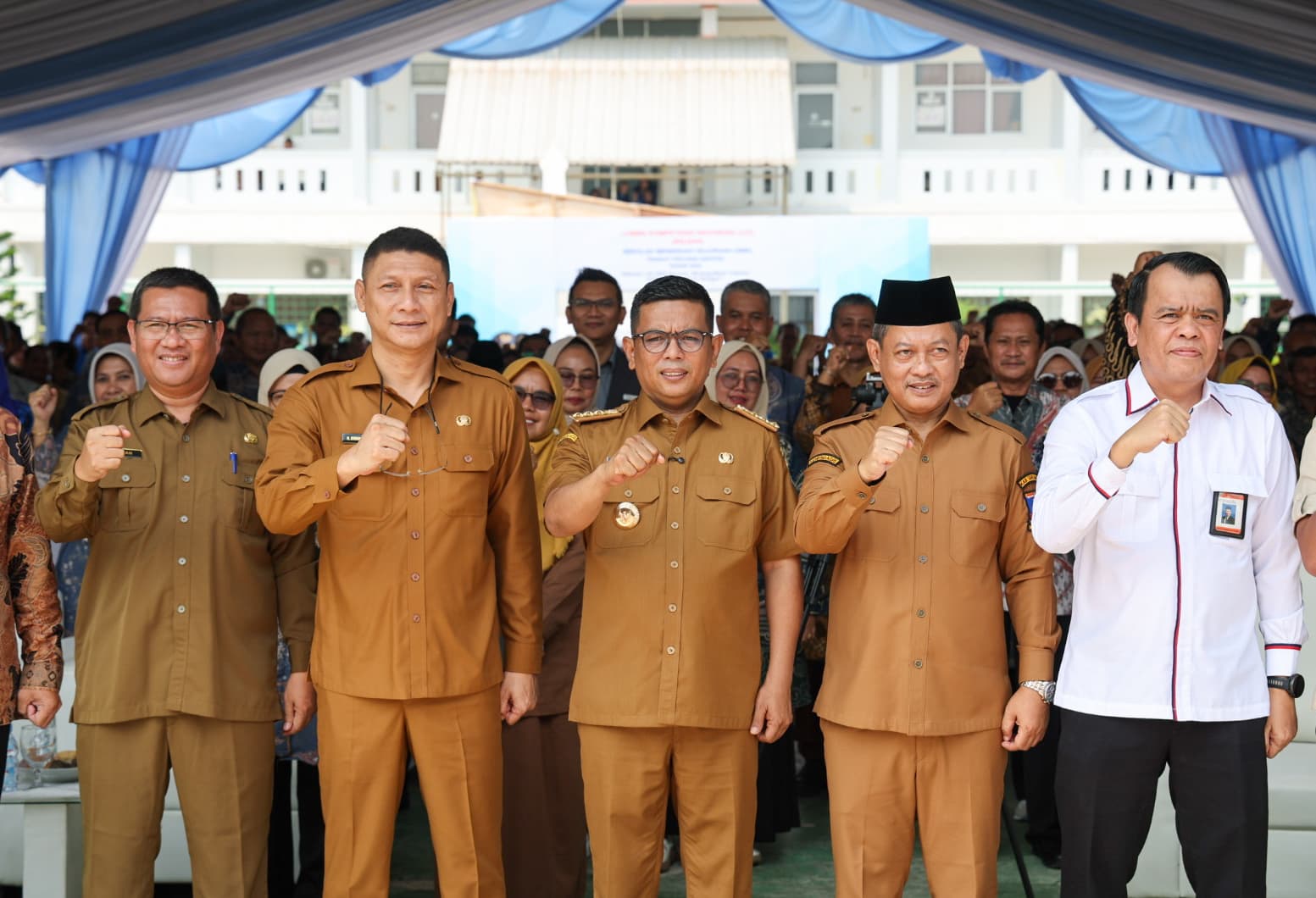 Gubernur Banten Andra Soni Buka Lomba Kompetensi Indonesia ke-24 SMK dan FLS3N-PDBK 2025 Provinsi Banten