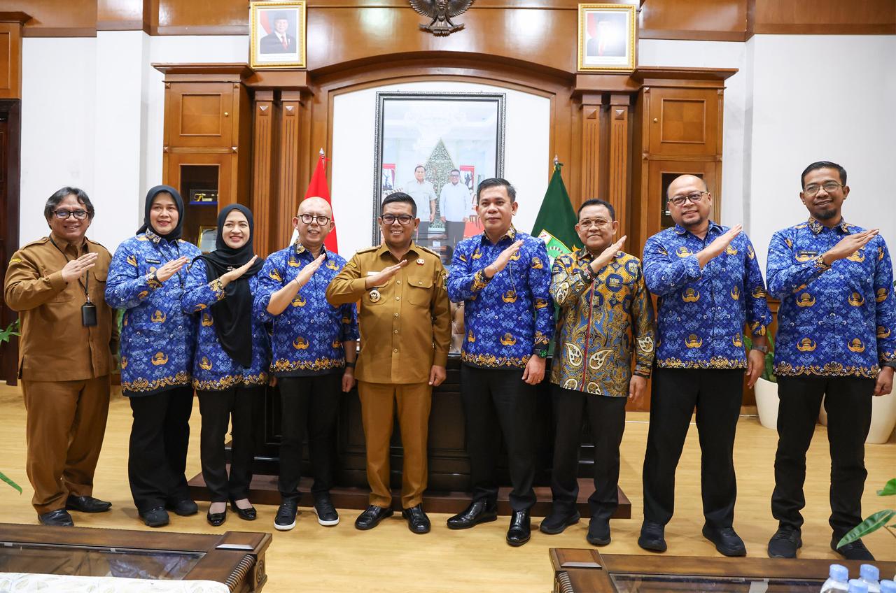 Gubernur Andra Soni Minta Perusahaan di Banten Bangun Koperasi untuk Sejahterakan Karyawan